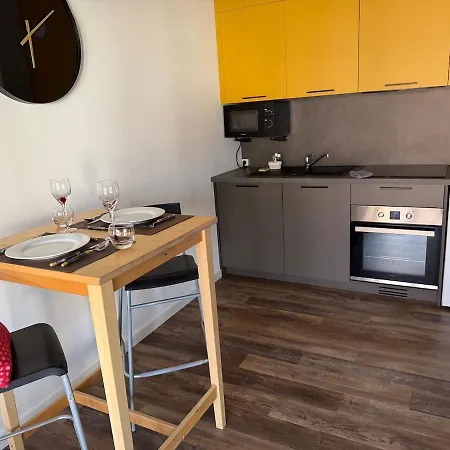 Lumineux Avec Terrasse *